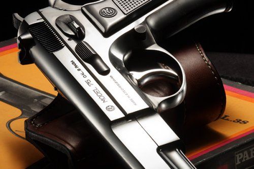 Začátek výroby pistole CZ 75