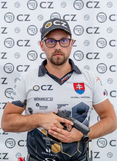 Andrej Hrnčiarik